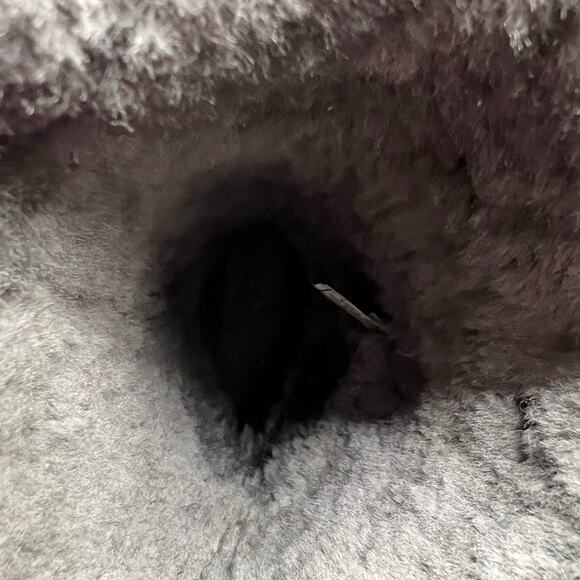 UGG Australia Classic Suede Tall Shearling Fur Boots Gray Pull On Size 7 Cozy - Picture 16 of 16